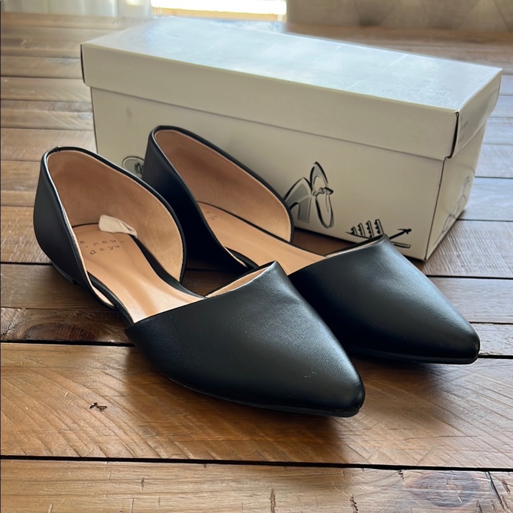 Women's Black D'Orsay Flats - Never Worn